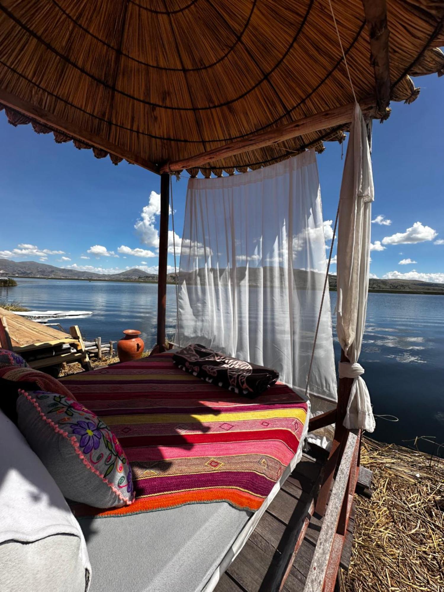 Uros Waliski Lodge Пуно Екстер'єр фото