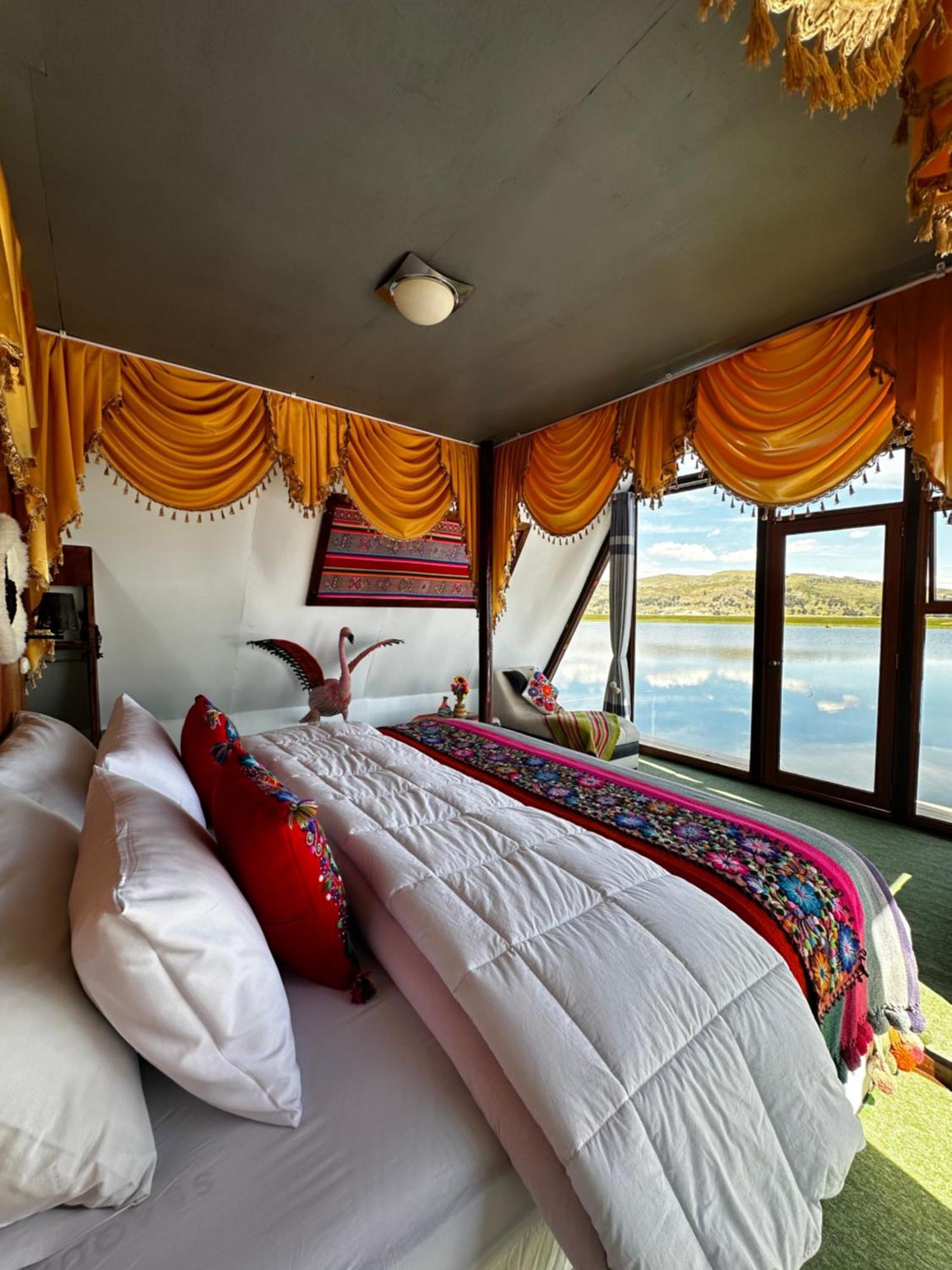 Uros Waliski Lodge Пуно Екстер'єр фото