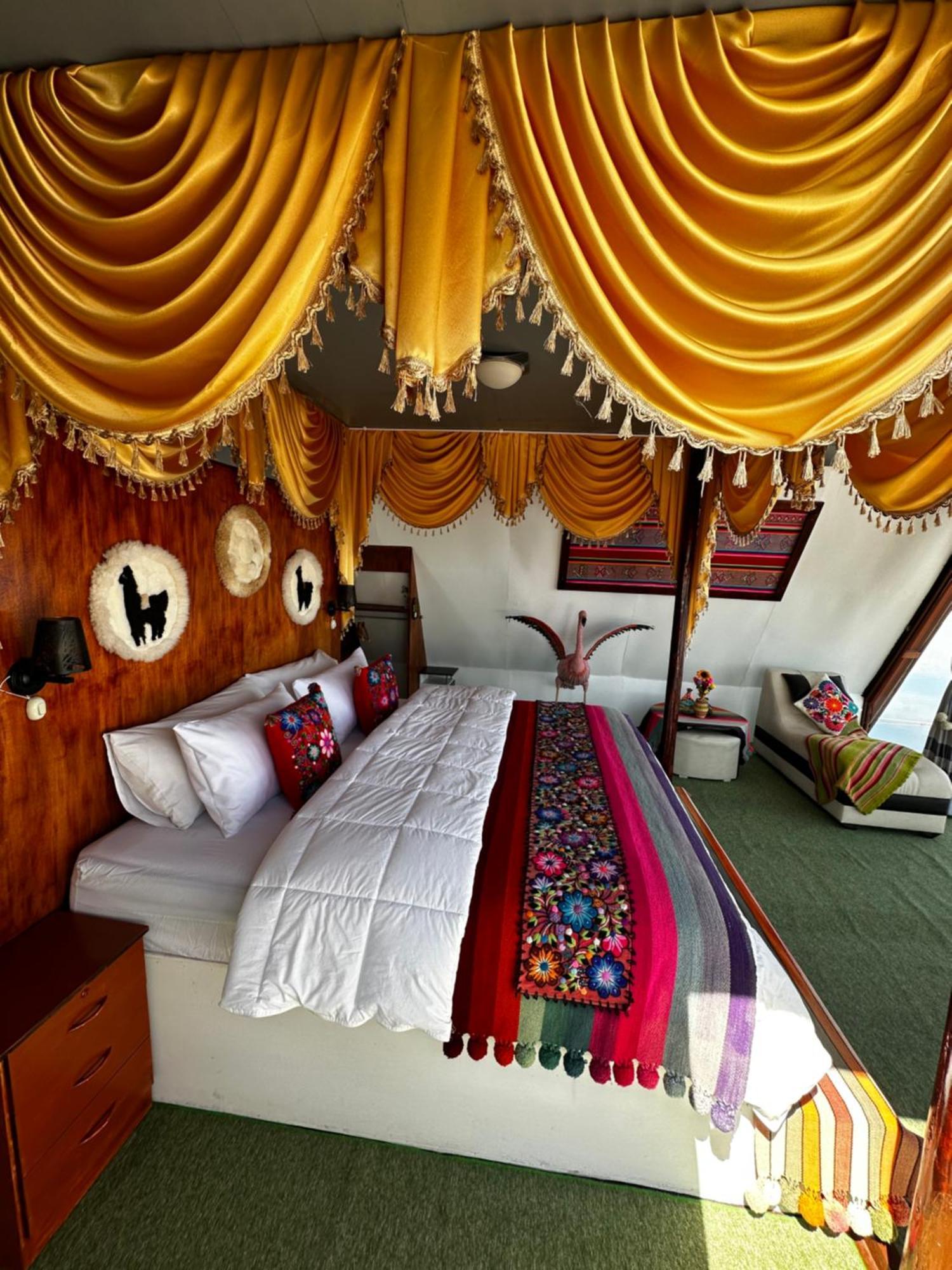 Uros Waliski Lodge Пуно Екстер'єр фото